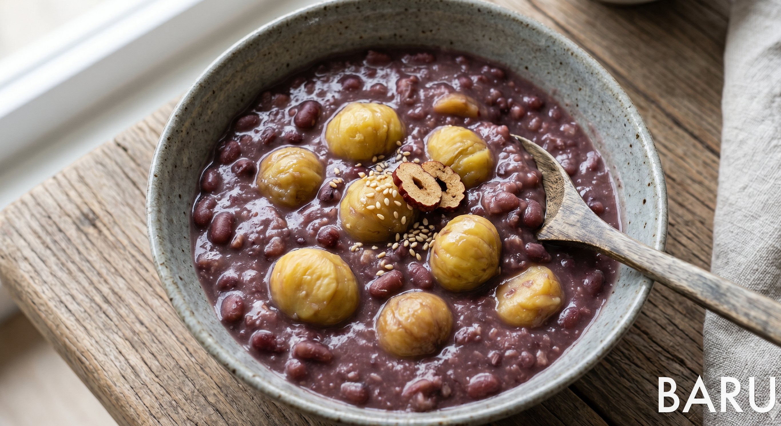 Sweet Red Bean Porridge with Chestnuts (팥밤죽)